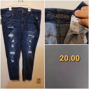 Maurice sz 18 distressed jeans